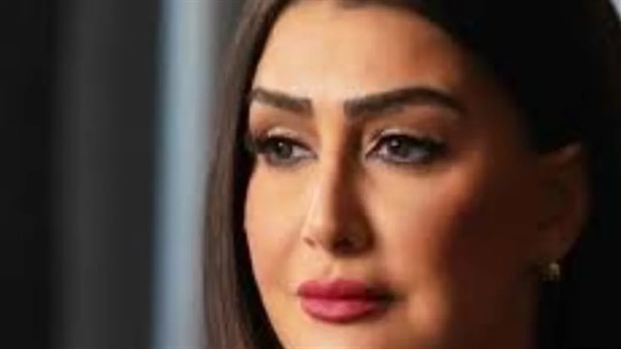 اعتزال مؤقت.. غادة عبد الرازق تروي تفاصيل مواجهتها للأزمات الفنية بصمت وعزلة مفاجئة